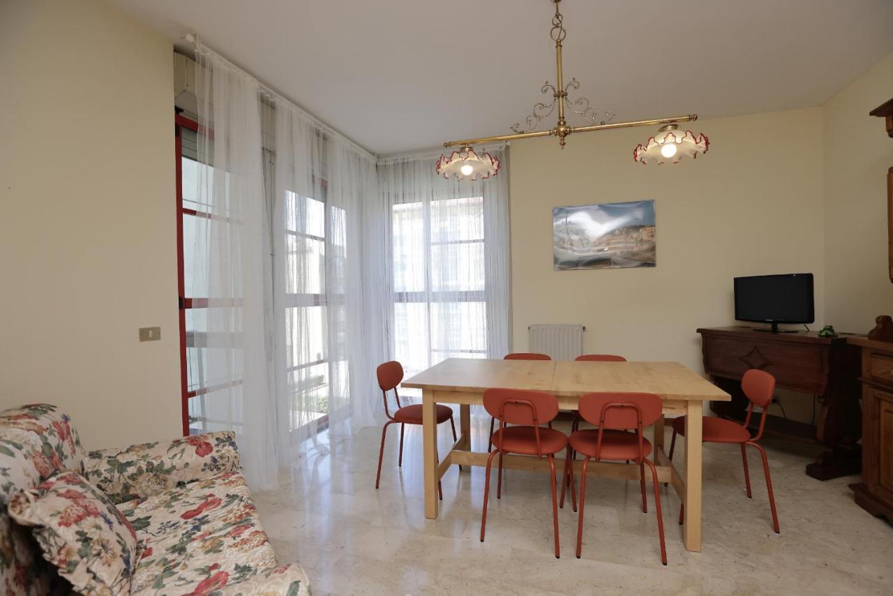 Appartement De Chi E De La à Sestri Levante Extérieur photo